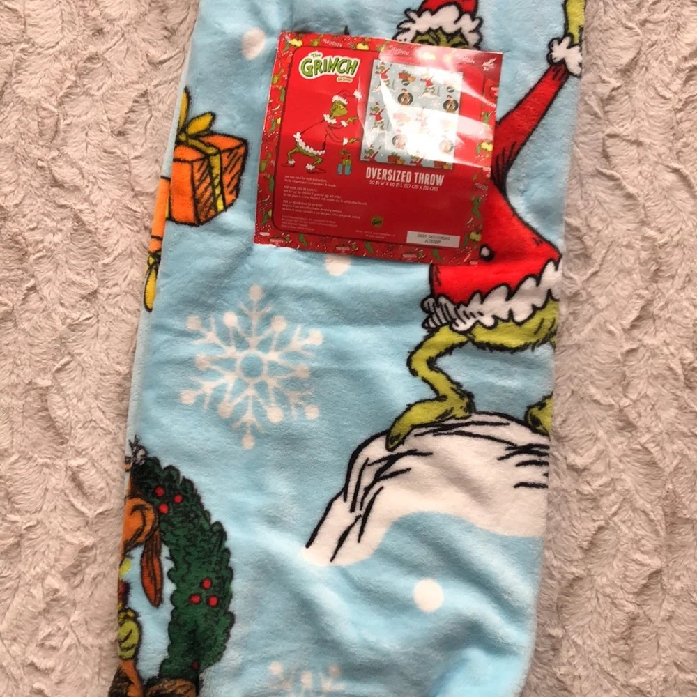 The Grinch Dr Seuss Throw Blanket - Light Blue